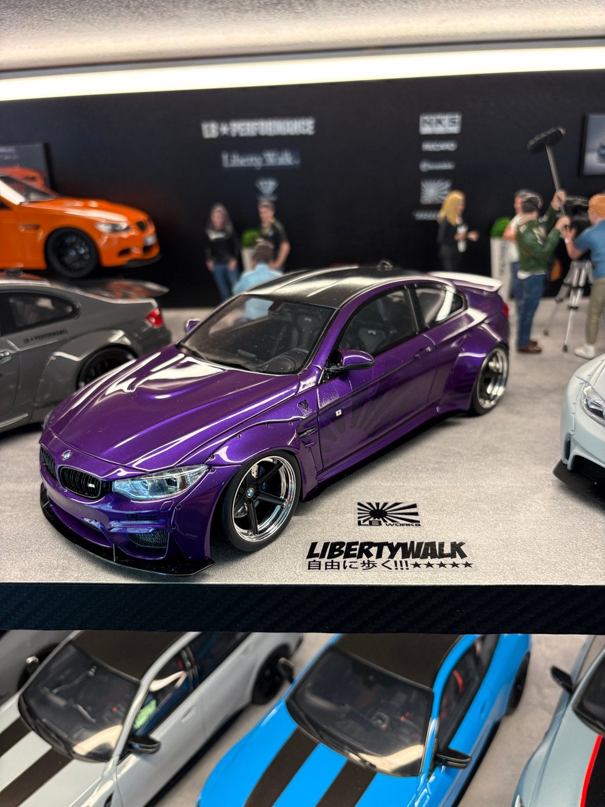 BMW M4 AB models Liberty Walk Paars - Limited Edition, Ophalen of Verzenden, Zo goed als nieuw, Auto, Overige merken