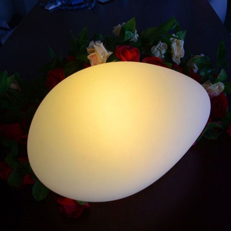 LED solarlamp bol €60 / steen €50 – samen €100, Tuin en Terras, Zonne-energie, Kunststof, Minder dan 50 watt, Nieuw