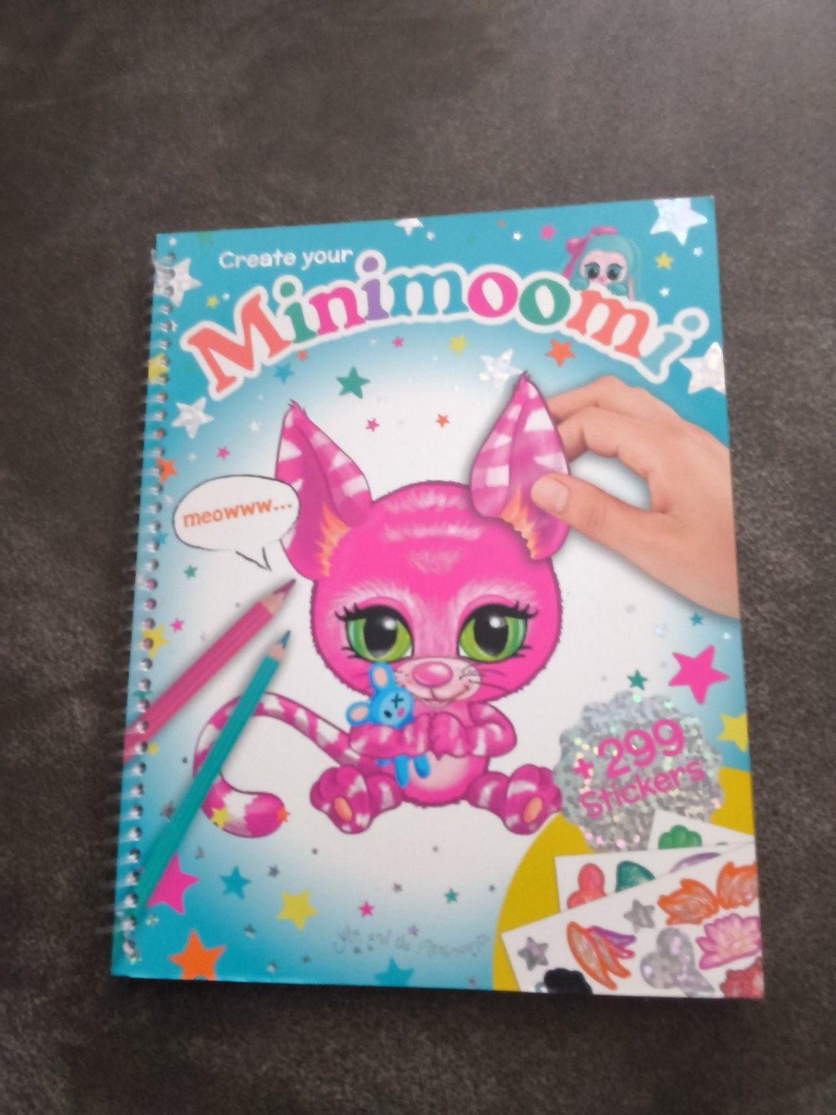 Minimoomis kleurboek met stickers - creatief plezier, Ophalen of Verzenden, Nieuw, Knutselen