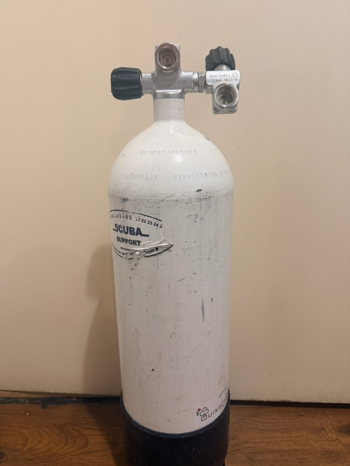 Duikfles 10 liter dubbele kraan, Watersport en Boten, Duiken, Ophalen, Zo goed als nieuw, Duikfles