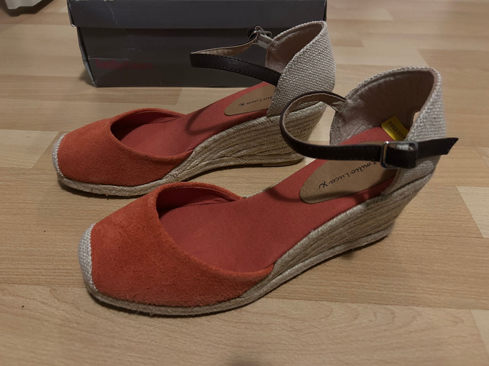 Nieuw! Prachtige koraalrode Espadrilles met sleehak maat 39, Overige kleuren, Nieuw, Ophalen of Verzenden, Espadrilles of Moccasins