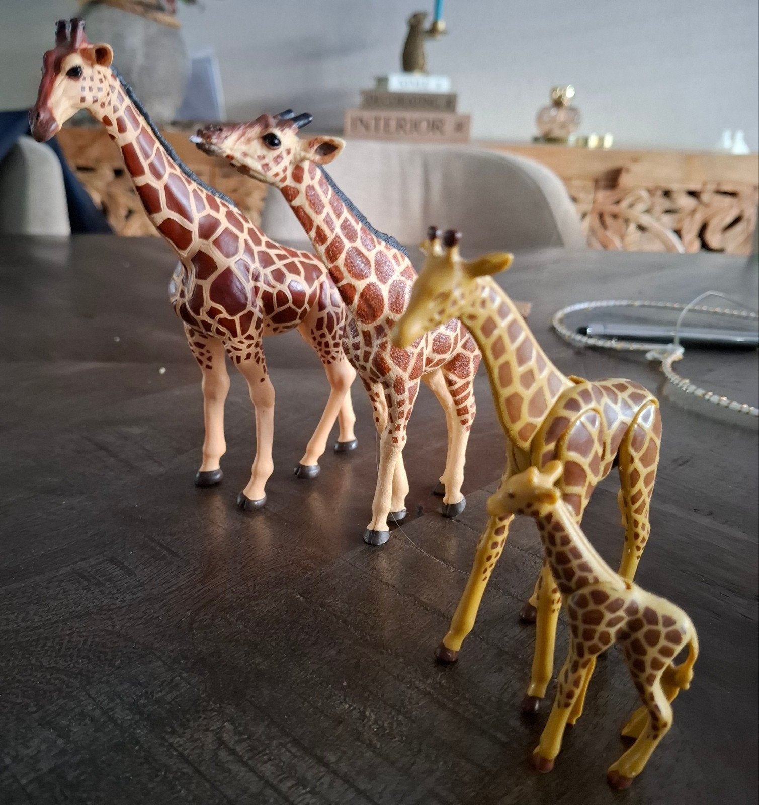 Giraffen, Ophalen of Verzenden, Zo goed als nieuw, Overige soorten, Beeldje of Figuurtje