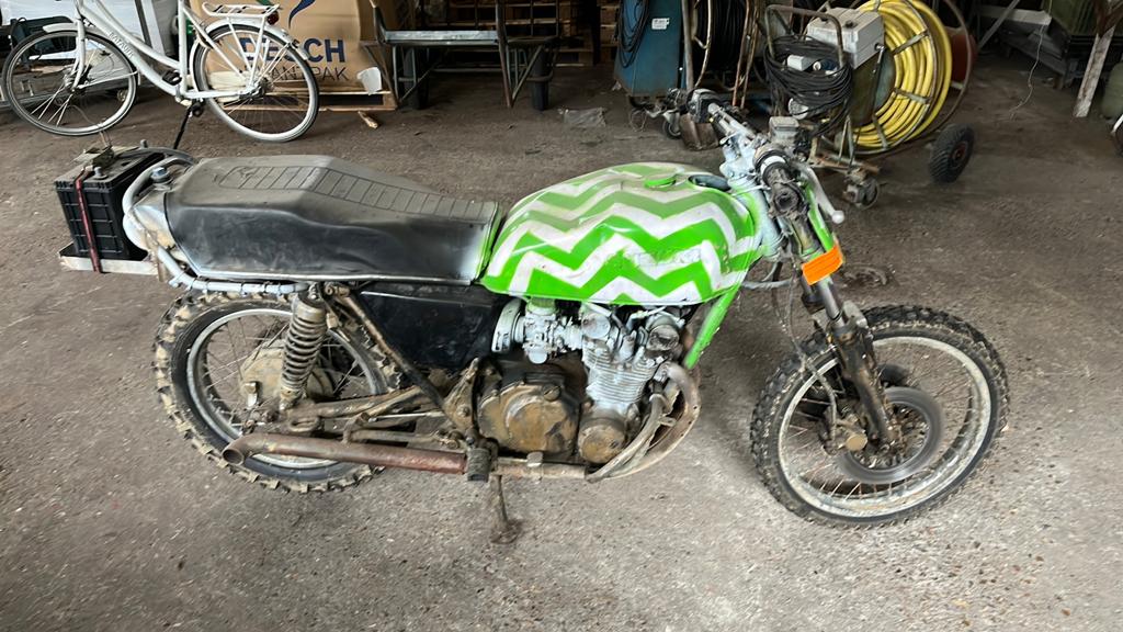 Suzuki loop of sloop, Motoren, Ophalen