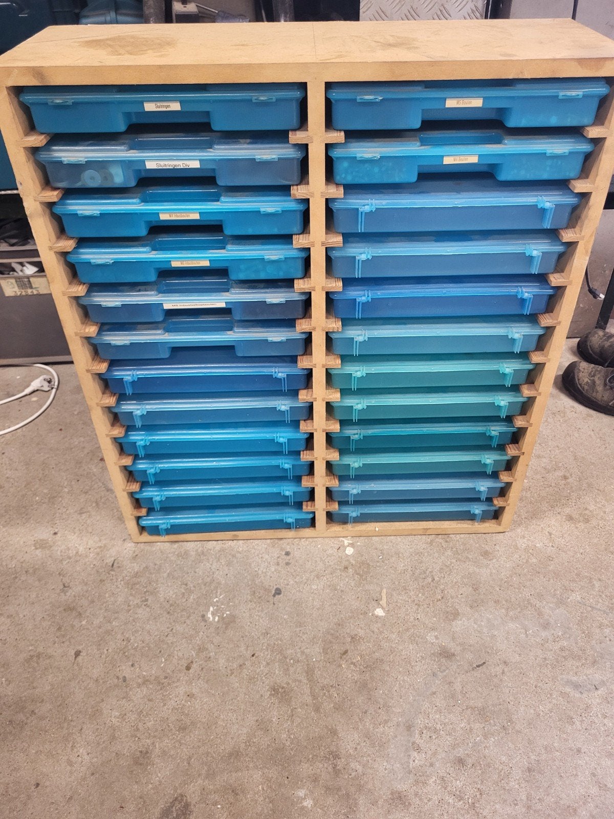 kast met sorteer bakjes, Ophalen of Verzenden