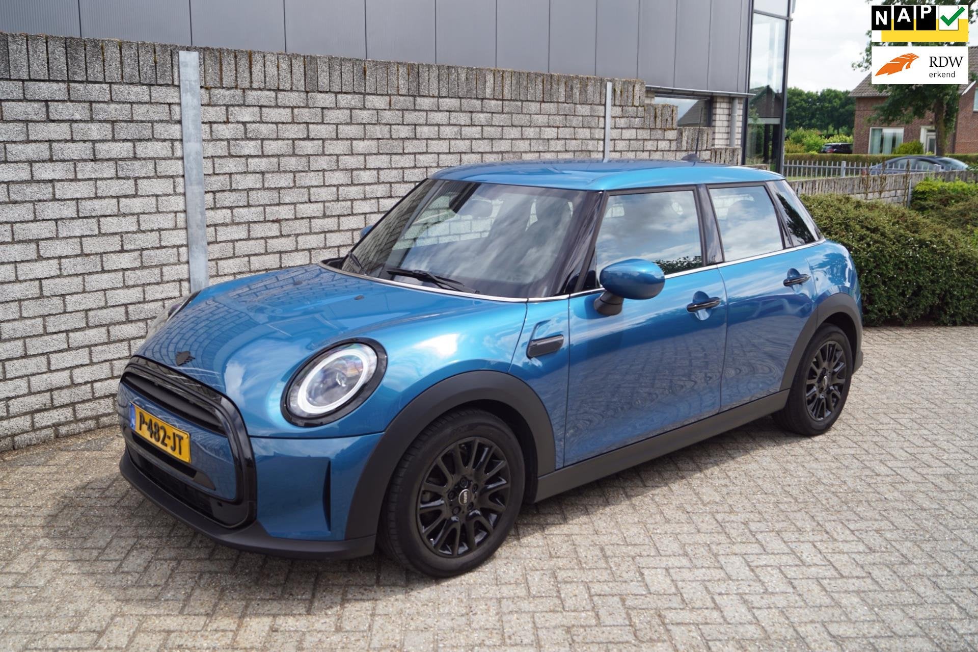 Mini Mini 1.5 One Business Edition Half Leder/Stof Sportst N, Voorwielaandrijving, Dealer onderhouden, Gebruikt, Blauw