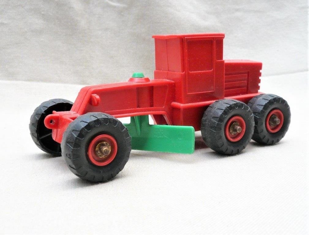 Plasto Finland Caterpillar sneeuwschuiver roadgrader 1/32., Ophalen of Verzenden