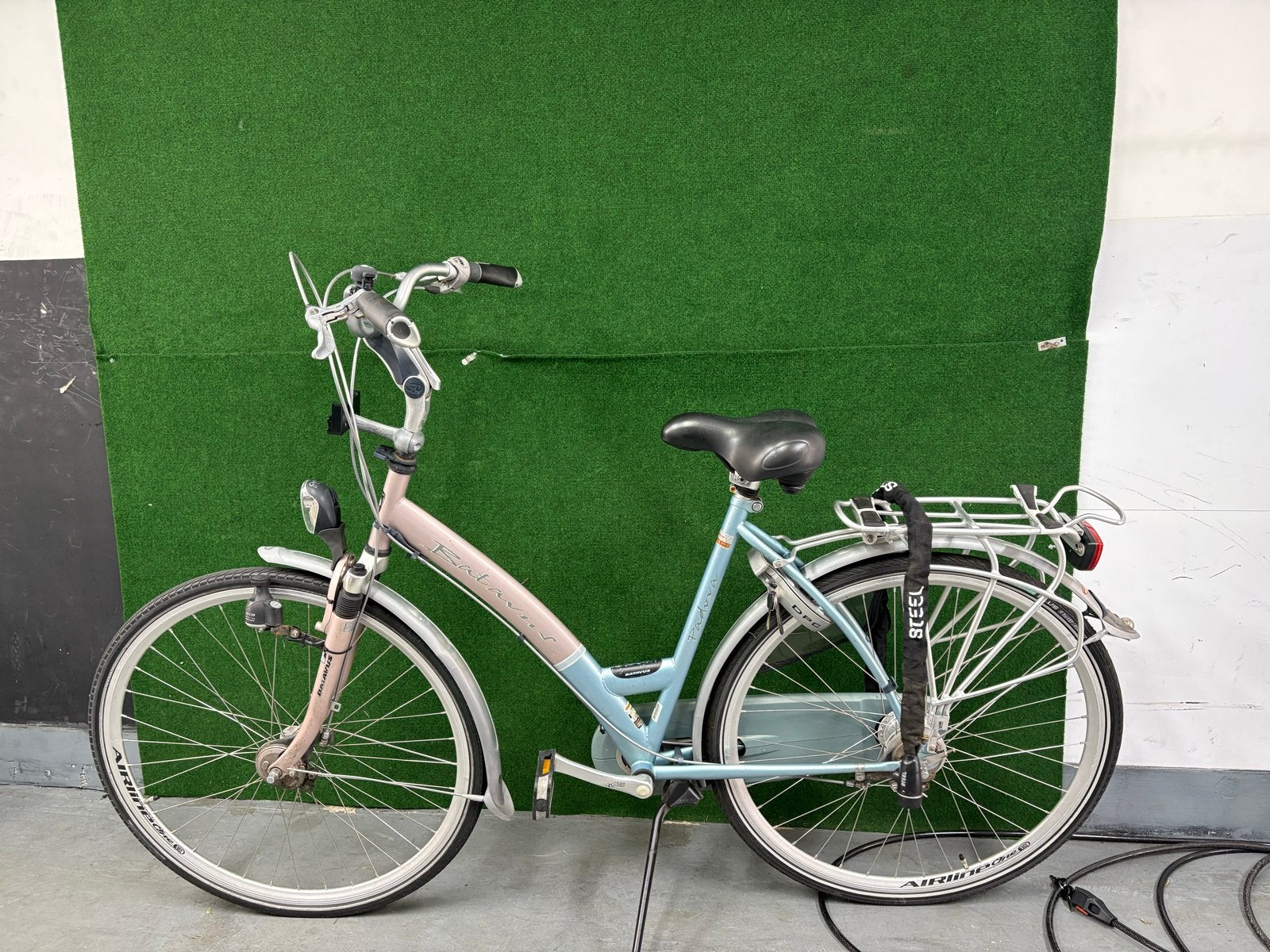 Batavus Damesfiets zo goed als nieuw + gratis slot, Fietsen en Brommers, 56 cm of meer, Ophalen, Zo goed als nieuw, Batavus