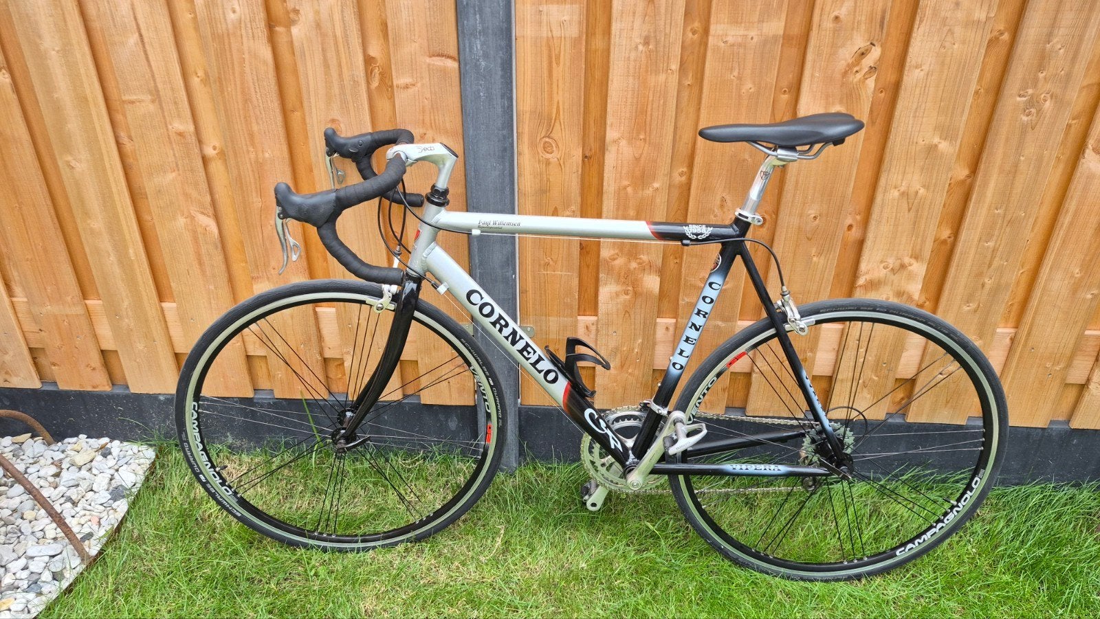 Cornelo Racefiets 58 cm - Volledig Campagnolo 18 versn., Fietsen en Brommers, Fietsen | Racefietsen, 28 inch, Gebruikt, Velgrem