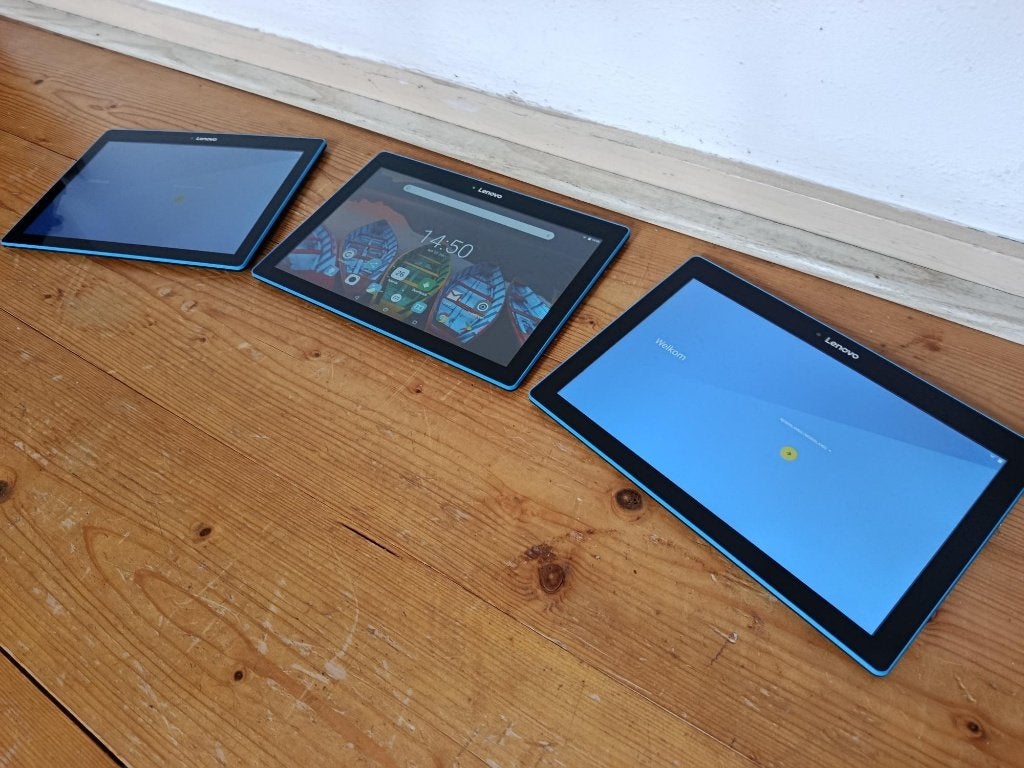 Lenovo Tab 10 TB-X103F 3 Stuks (1 verkocht), Computers en Software, 10 inch, Gebruikt, Tab 10, Ophalen of Verzenden