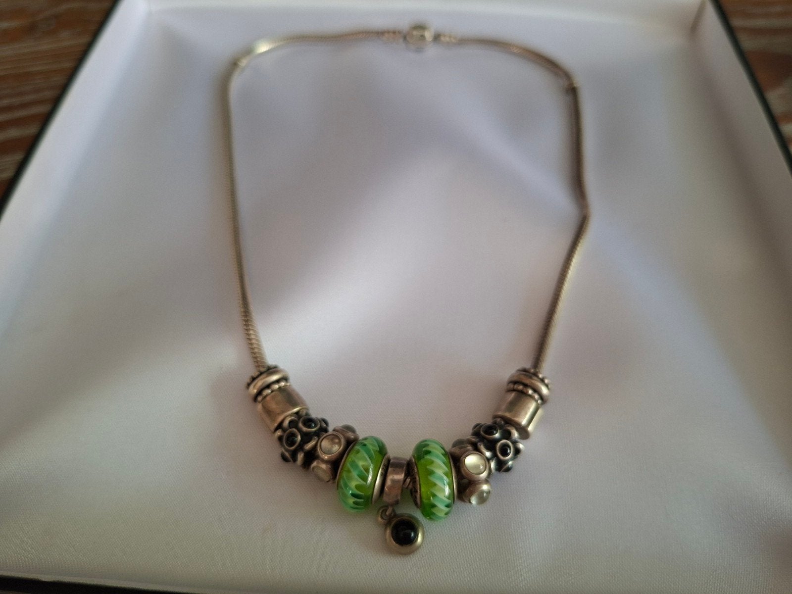 pandora ketting met 11  bedeltjes, Pandora, Ophalen of Verzenden, Zo goed als nieuw, 4 bedels of meer