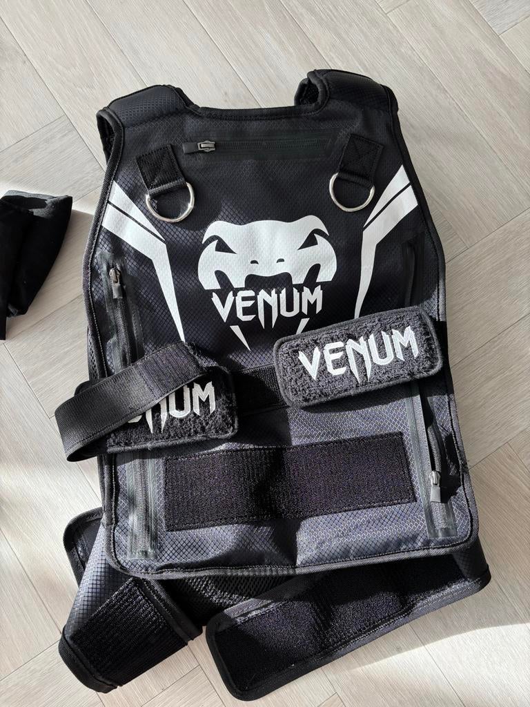 Venum Verzwaard Vest - 10kg - Zwart, Sport en Fitness, Fitnessmaterialen, Ophalen of Verzenden, Zo goed als nieuw, Armen, Overige typen