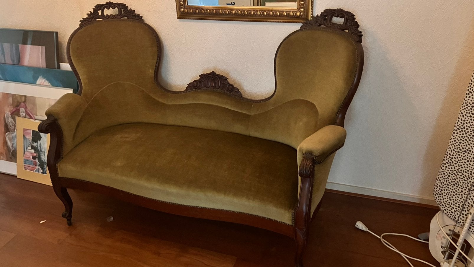 Antieke klassieke salonbank – Franse stijl, Ophalen