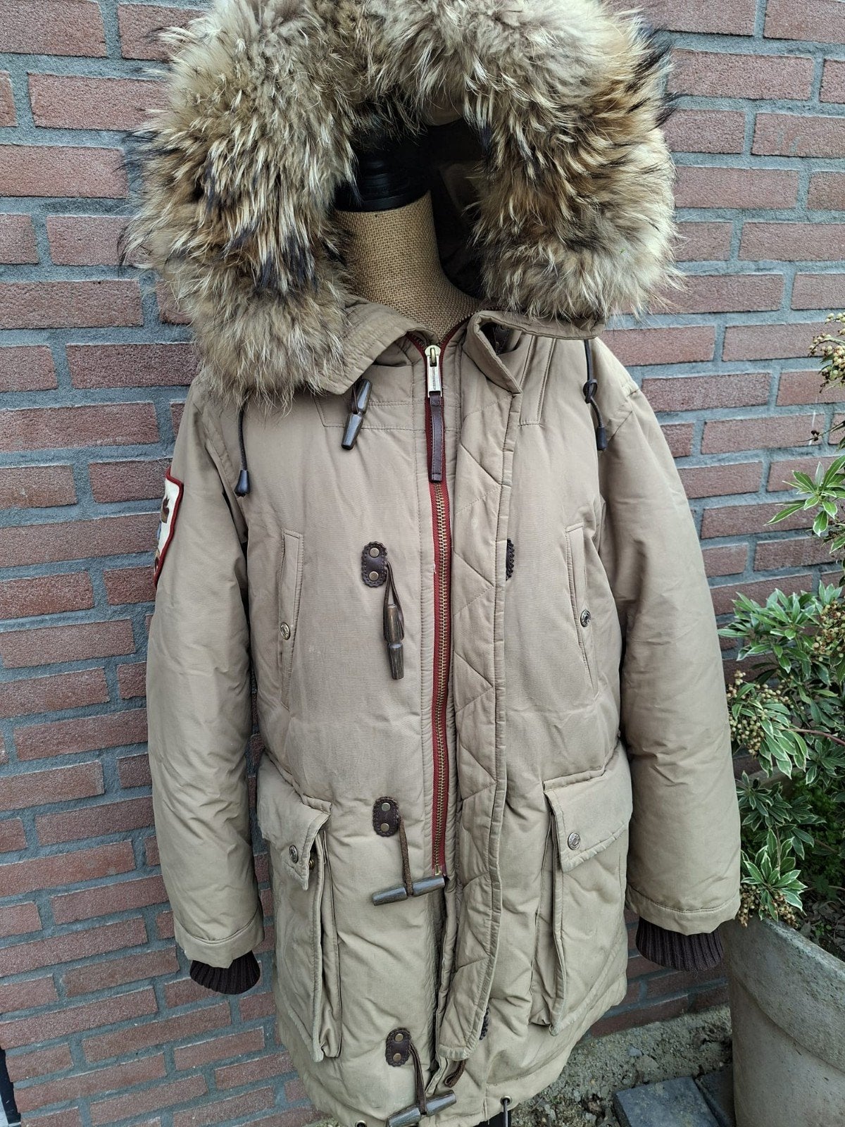 Dsquared2 dames Winterjas met Bontkraag - Maat it 44 is S, Beige, Ophalen of Verzenden, Zo goed als nieuw, Dsquared2