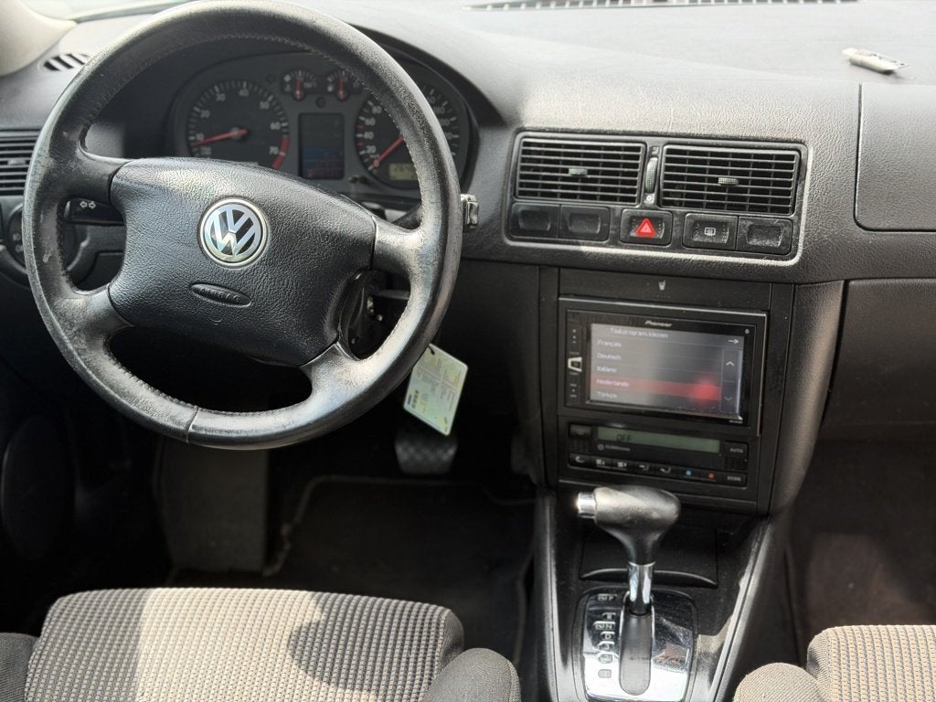 Volkswagen Golf Carplay 2.0 Highline (bj 2000, automaat), foto 12