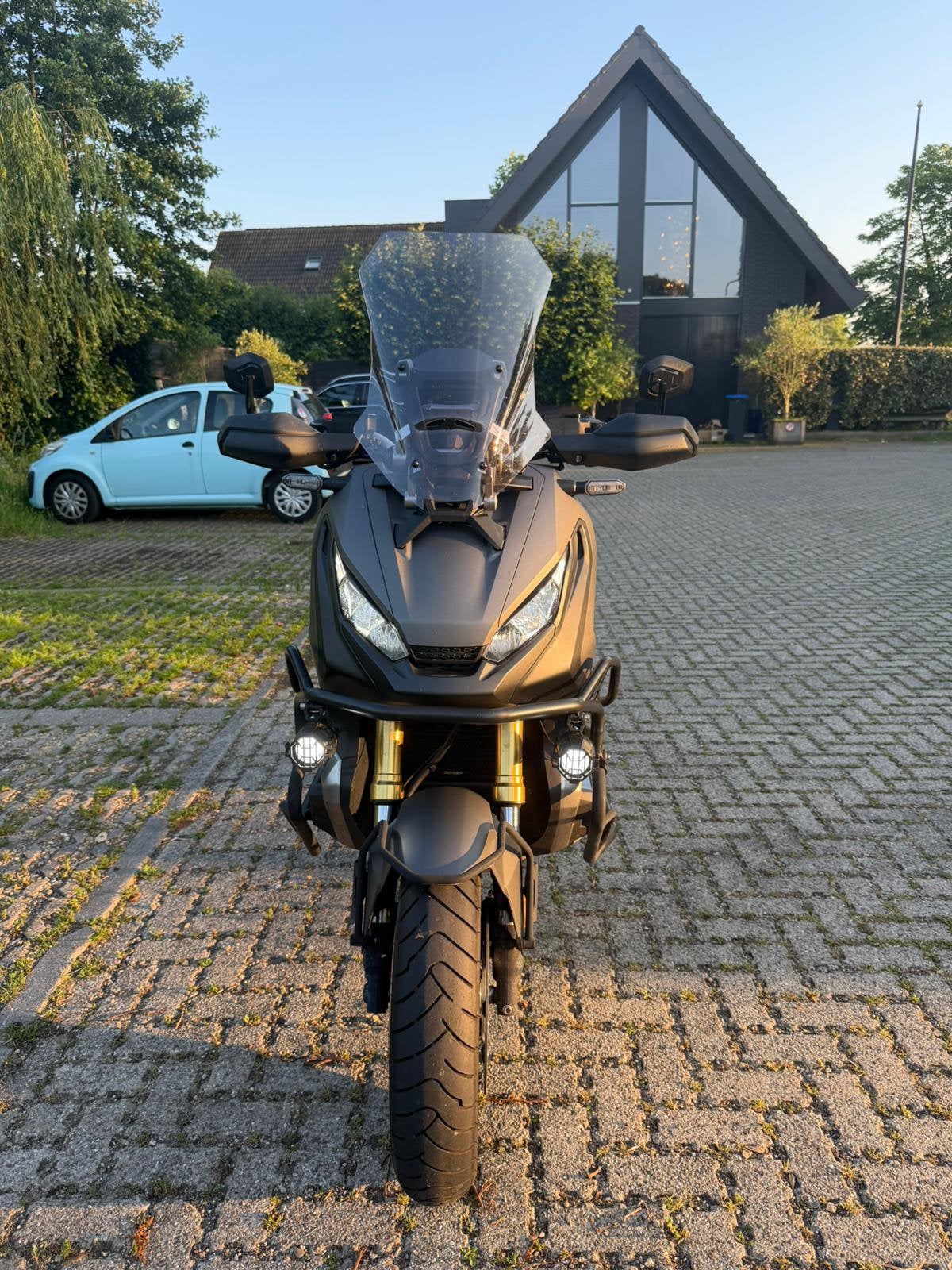 Honda X-ADV, Motoren, Motoren | Honda, Particulier, Scooter, meer dan 35 kW, 2 cilinders, Motorrijbewijs A, Automaat, Gebruikt
