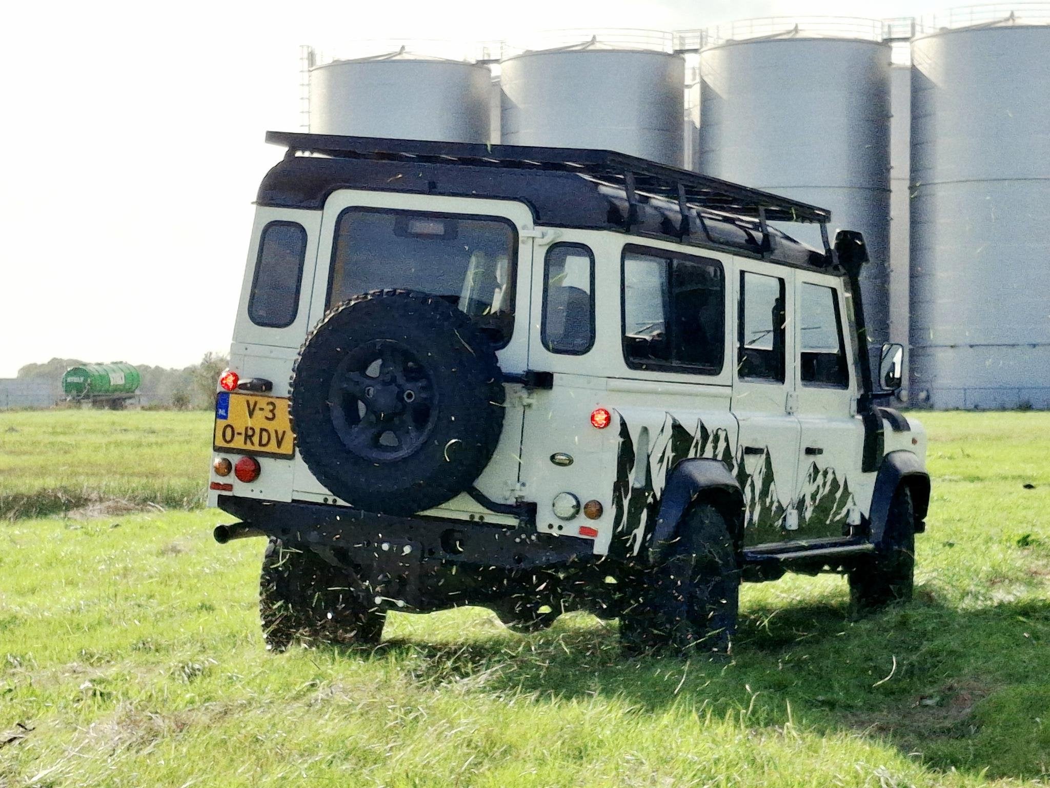 Land Rover Defender 2.5 TD5 110 SAFARI | GRIJS KENTEKEN 2P |, Stof, 2495 cc, 2 stoelen, Euro 4
