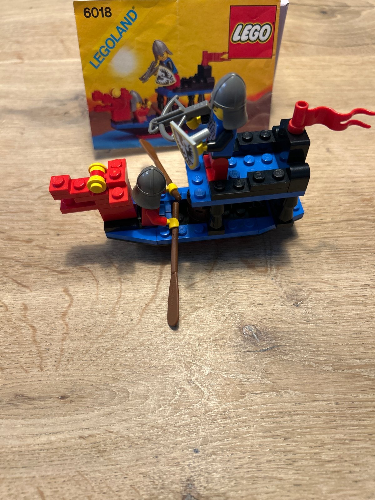 Lego 6018 Ridder Battle Dragon compleet met boekje, Gebruikt, Lego, Ophalen of Verzenden, Compleet