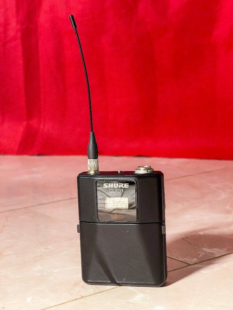 SHURE QLXD1 draadloos zender met SHURE Countryman headset, Muziek en Instrumenten, N, N, Overige typen, Ophalen of Verzenden
