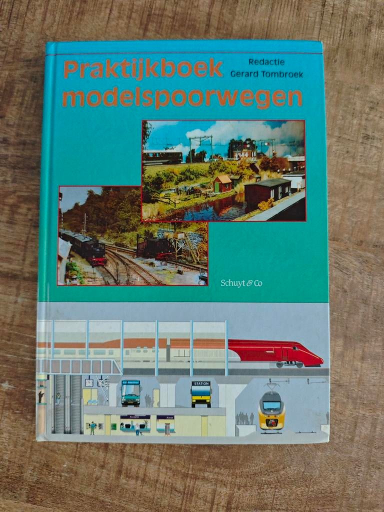 Praktijkboek modelspoorwegen - Ongelezen, licht vergeeld, Ophalen of Verzenden, Zo goed als nieuw, Overige onderwerpen, Gerard Tombroek