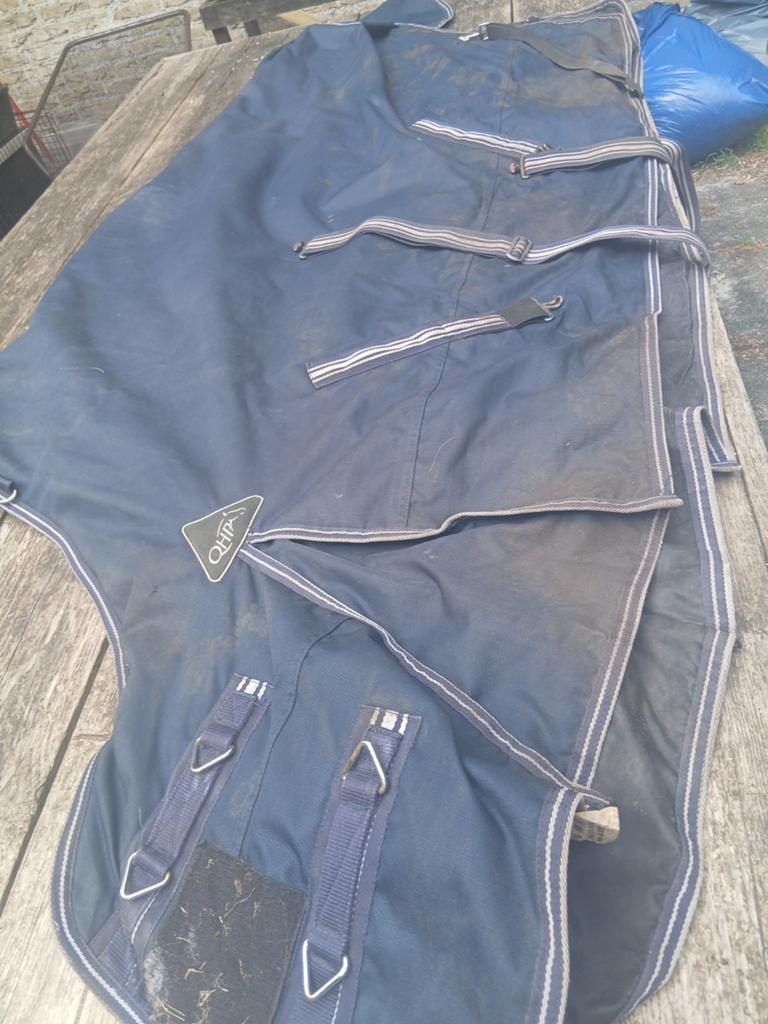 Nette winterdeken QHP maat 185 200gram, Dieren en Toebehoren, Paarden en Pony's | Dekens en Dekjes, QHP, 200 g, Ophalen of Verzenden