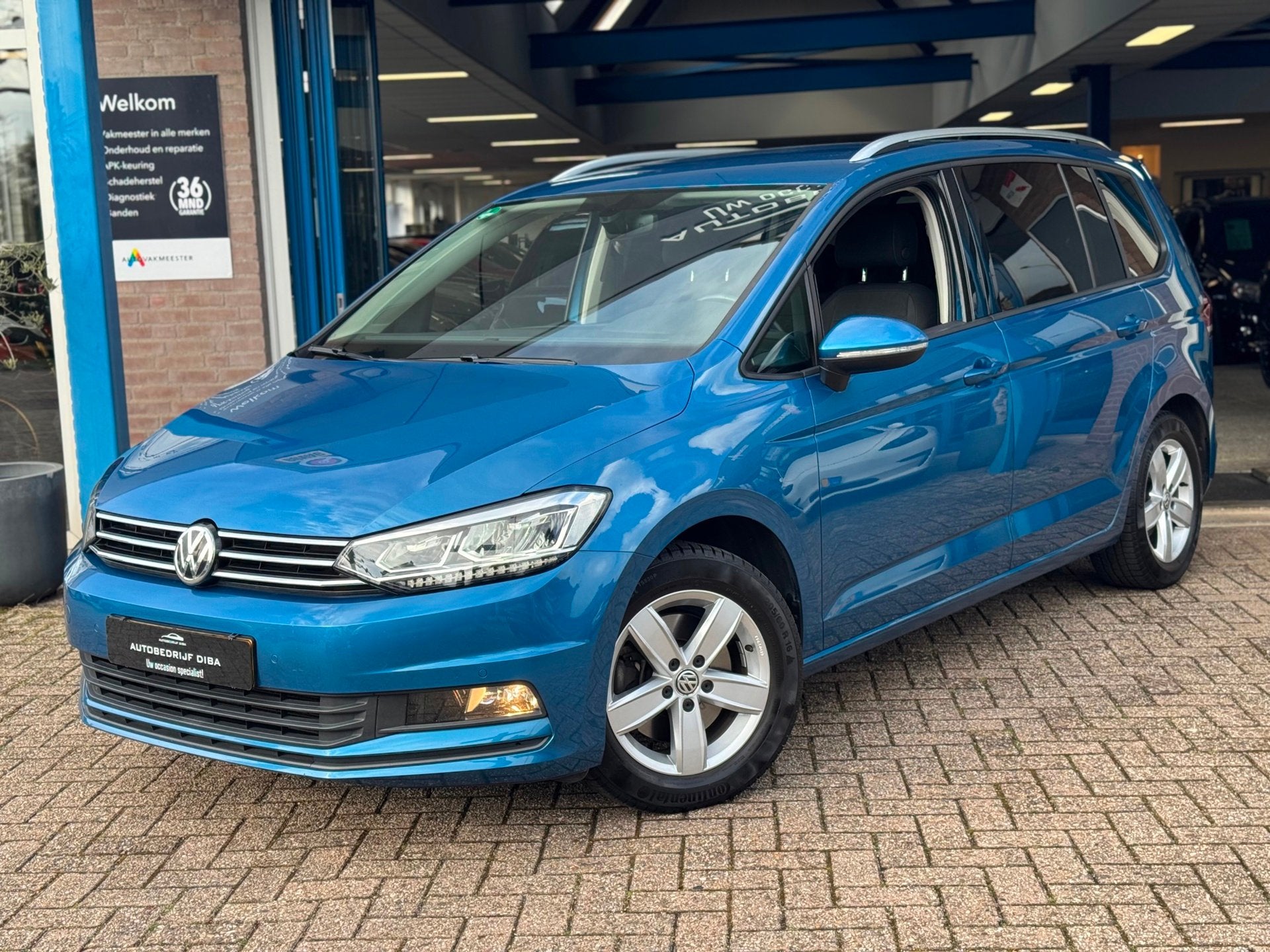 Volkswagen Touran 1.5 TSI Comfortline 2019 NAVI AIRCO Trekh!, Voorwielaandrijving, Dealer onderhouden, Stof, 4 cilinders
