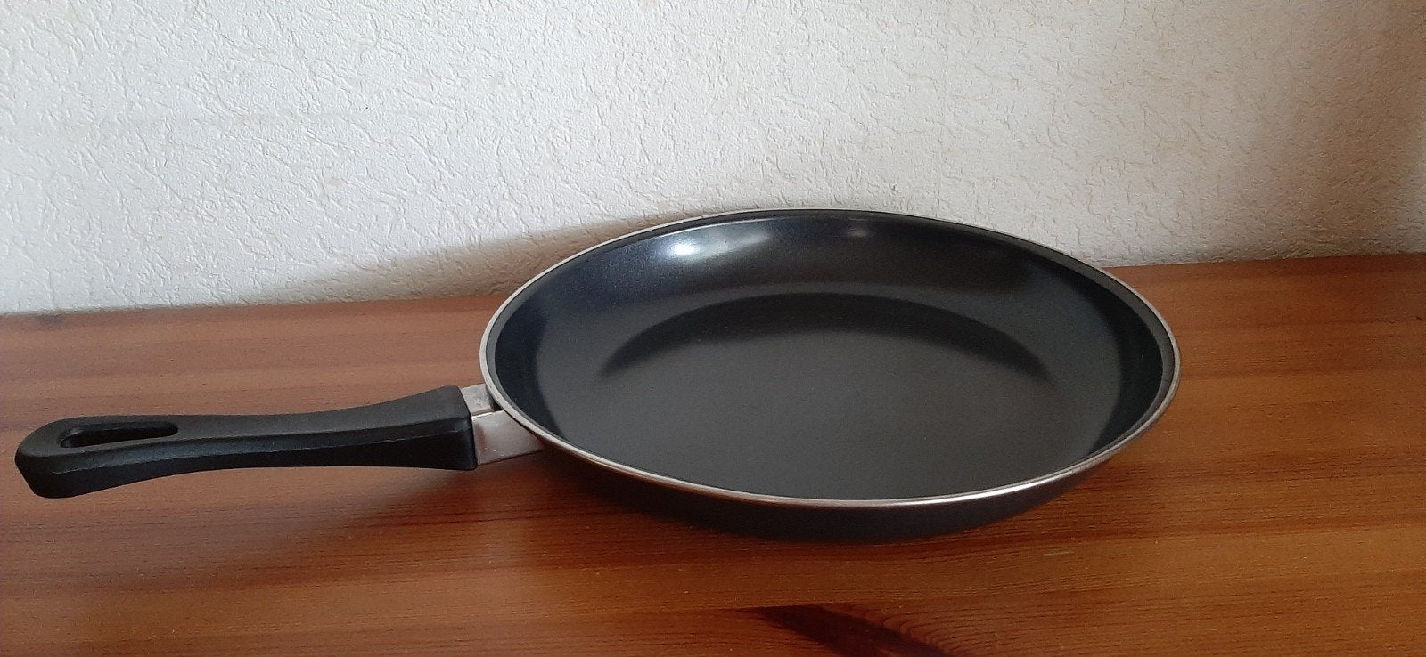 LICHTGEWICHT KOEKENPAN, Ophalen of Verzenden, Zo goed als nieuw
