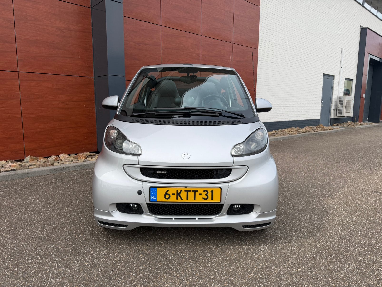 Smart ForTwo Brabus Xclusive 451 Cabrio Automaat 2008 Grijs, Auto's, Automaat, Achterwielaandrijving, Cabriolet, Leder