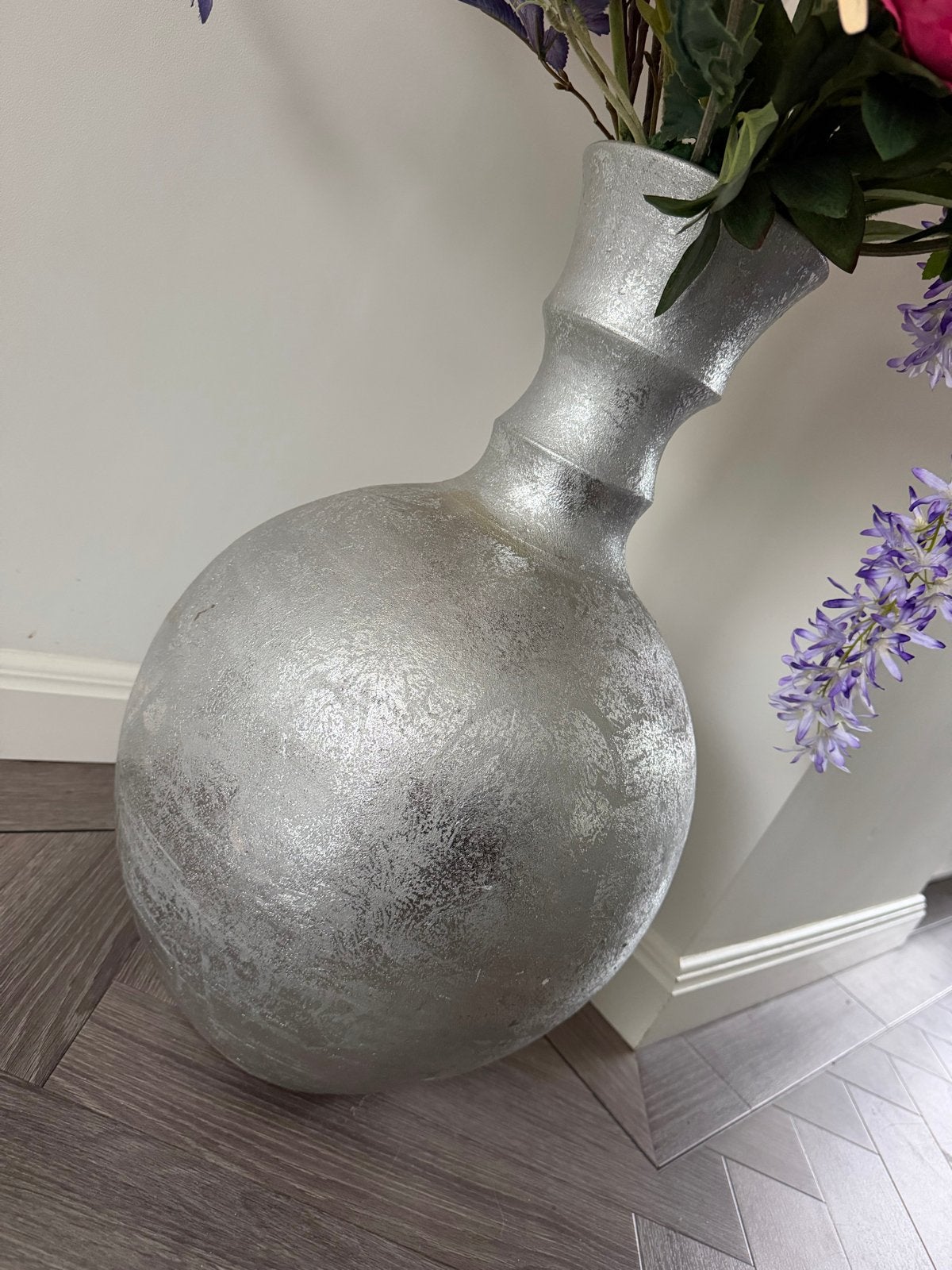 Grote zilverkleurige vaas - 60cm hoog, Ophalen, Gebruikt, Zilver
