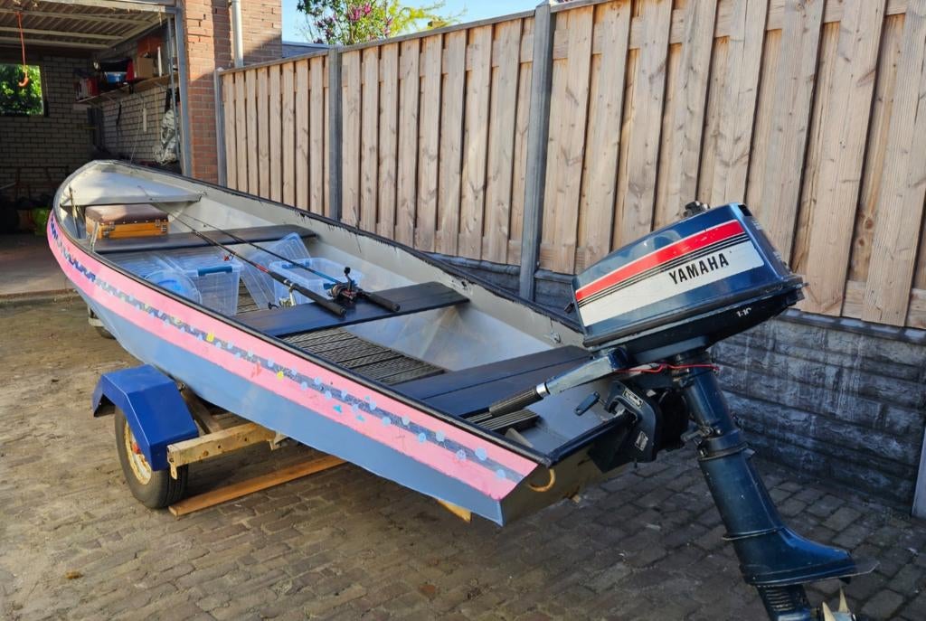 Stalen boot 4 meter, Watersport en Boten, Ophalen of Verzenden, SUP-accessoire