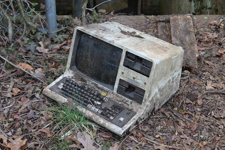 Gezocht oude Computers Laptops, Kinderen en Baby's, Boxen, Ophalen, Gebruikt