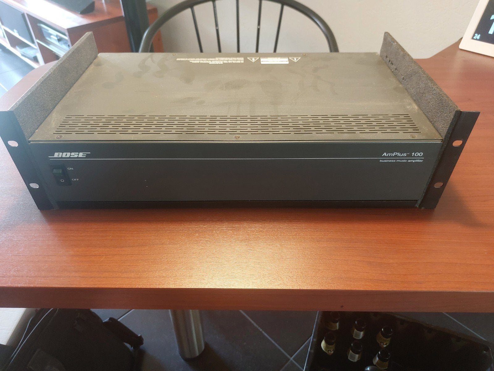Bose AmPlus 100 versterker - Krachtige audio-oplossing, Ophalen, Gebruikt, 120 watt of meer, Overige merken