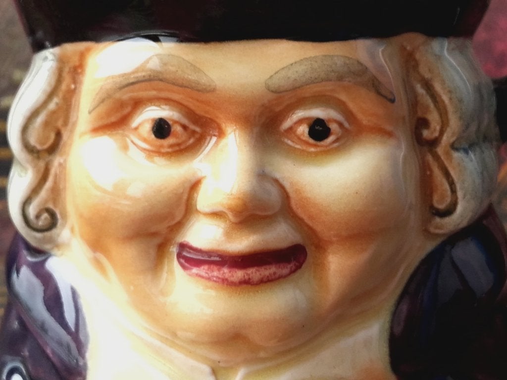 Oude vintage Staffordshire Toby jug uit Engeland 9,8 cm., Ophalen of Verzenden
