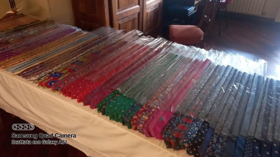 ote van 100 Vintage Zijden Stropdassen Nieuw, Ophalen of Verzenden, Zo goed als nieuw, Overige kleuren