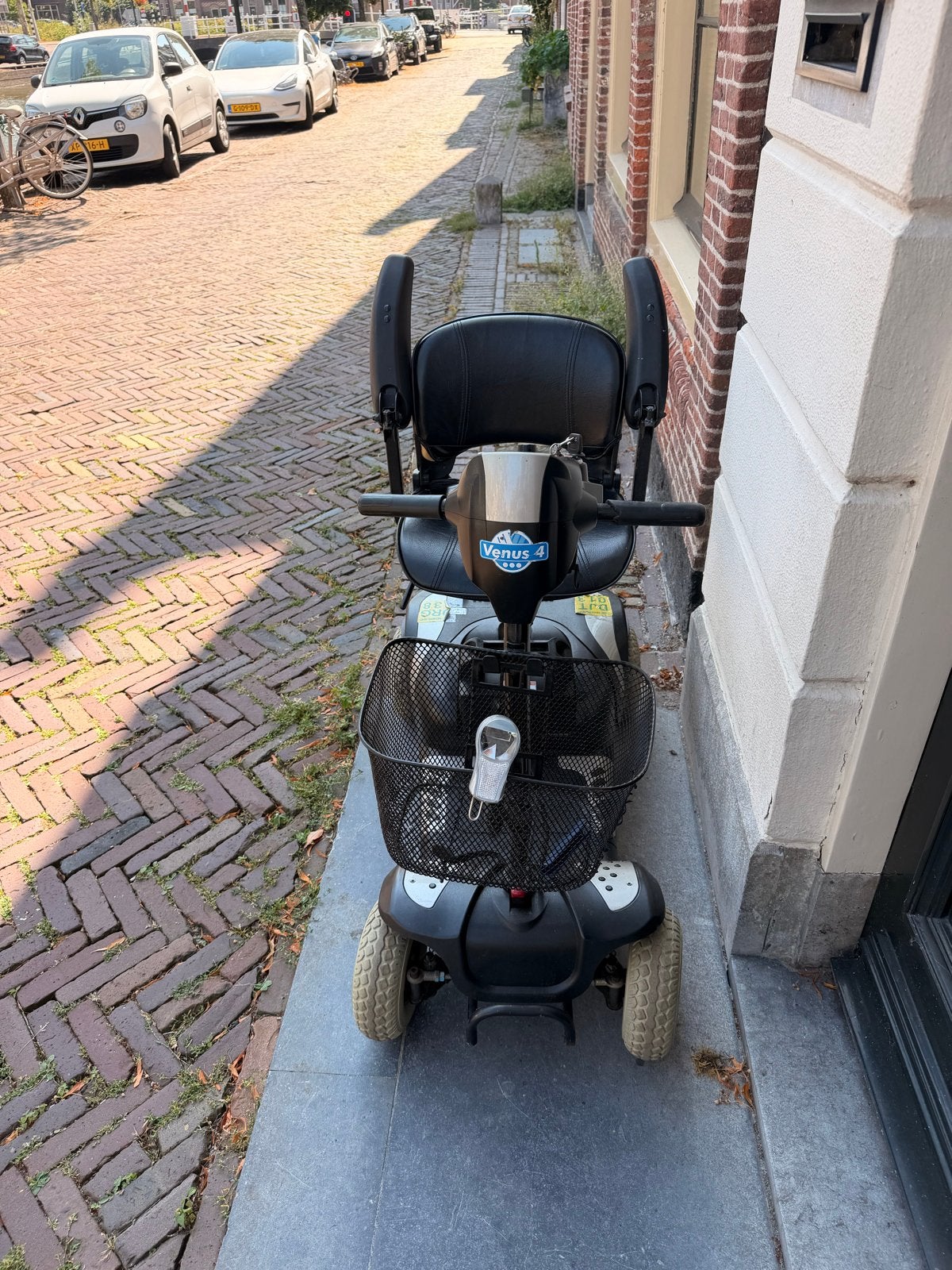 Inklapbare scootmobiel, Ophalen