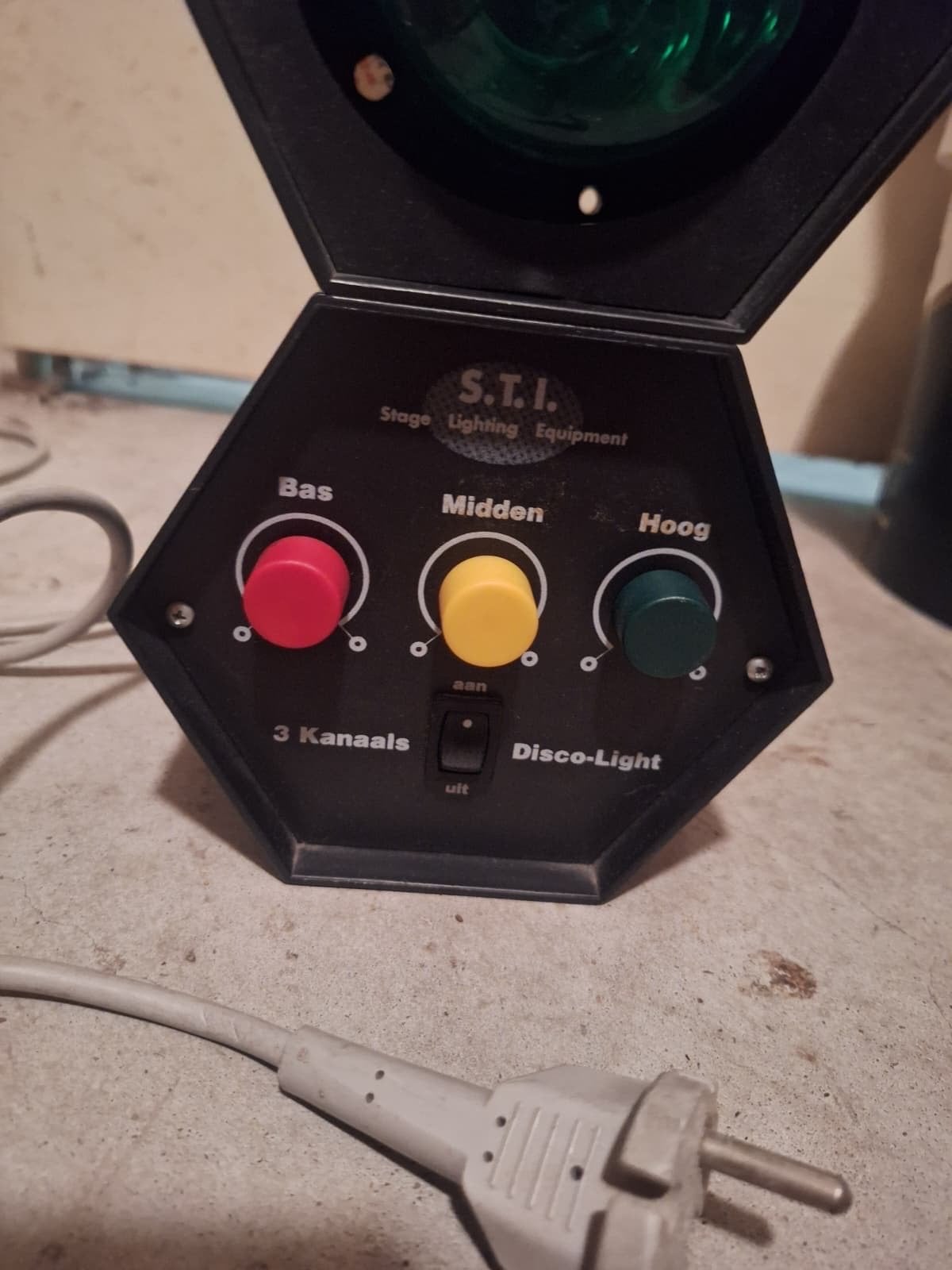 S.T.I. Disco-Light 3 Kanaals met Kleurenfilters, Ophalen, Gebruikt
