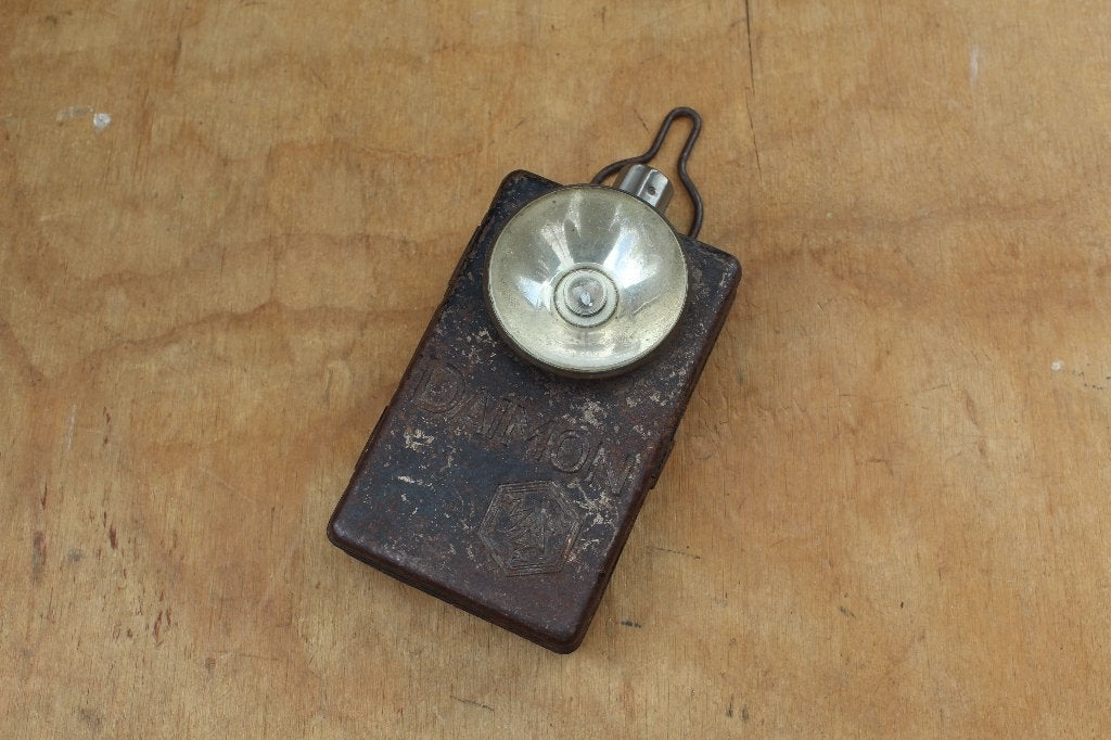 + Duitse Zaklamp Daimon Met Blitz Logo Werkende Staat +, Verzamelen, Ophalen of Verzenden, Duitsland
