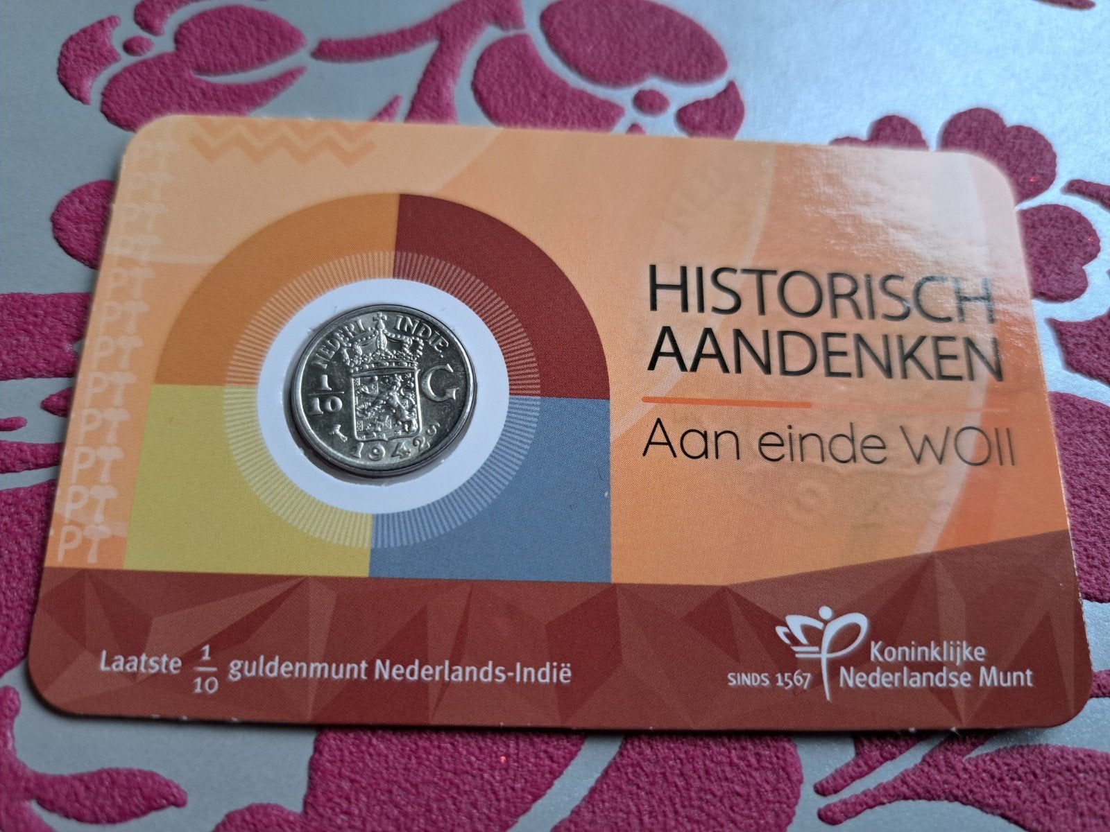 UNC Kwaliteit 1942S Nederlands Indië 1/10 Gulden Coincard, Ophalen of Verzenden, Koningin Wilhelmina, 10 cent, Zilver