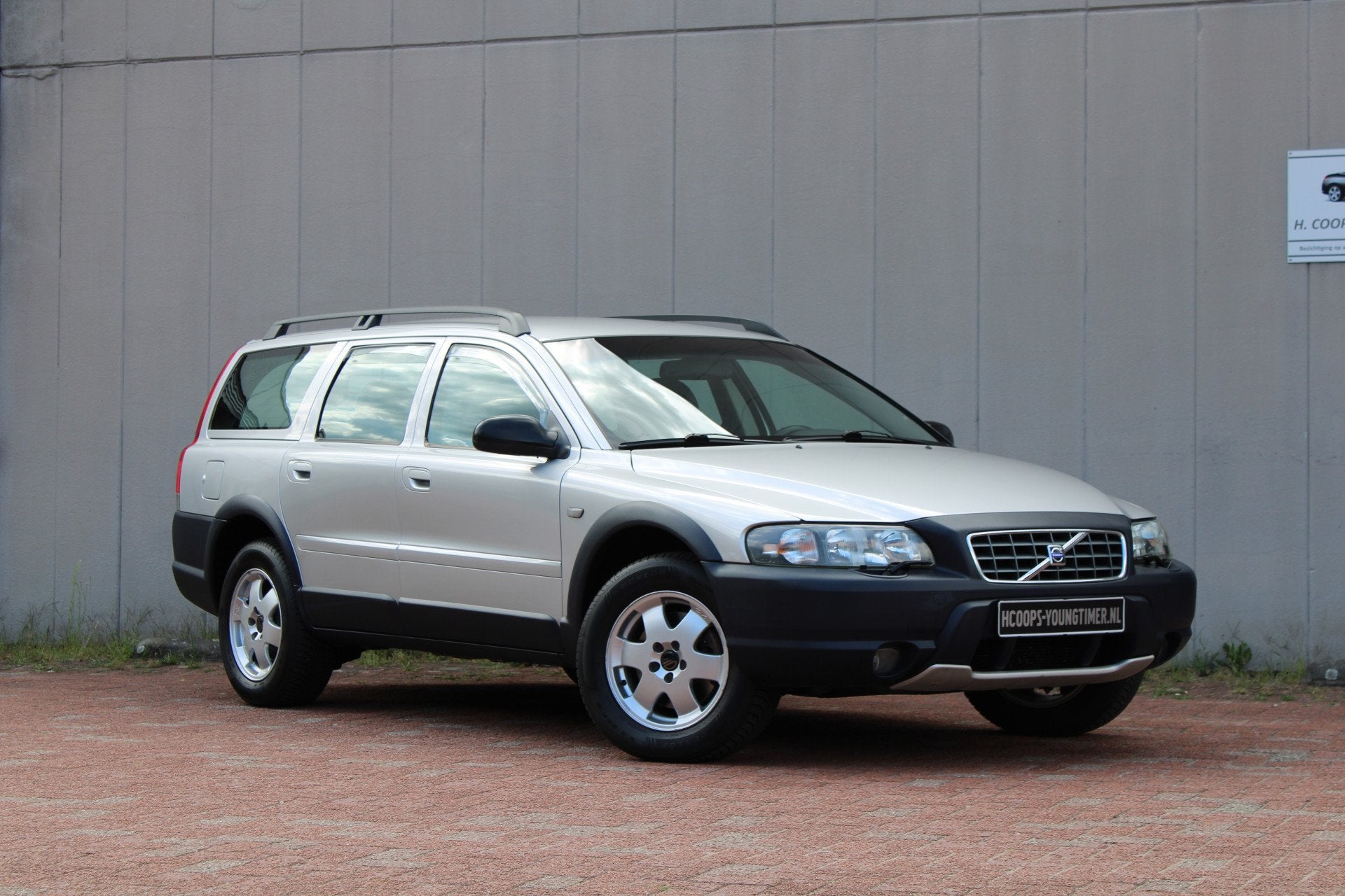 Volvo XC70 2.4T AWD AUTOMAAT BLIJVEND YOUNGTIMER ! incl. 21%, foto 8