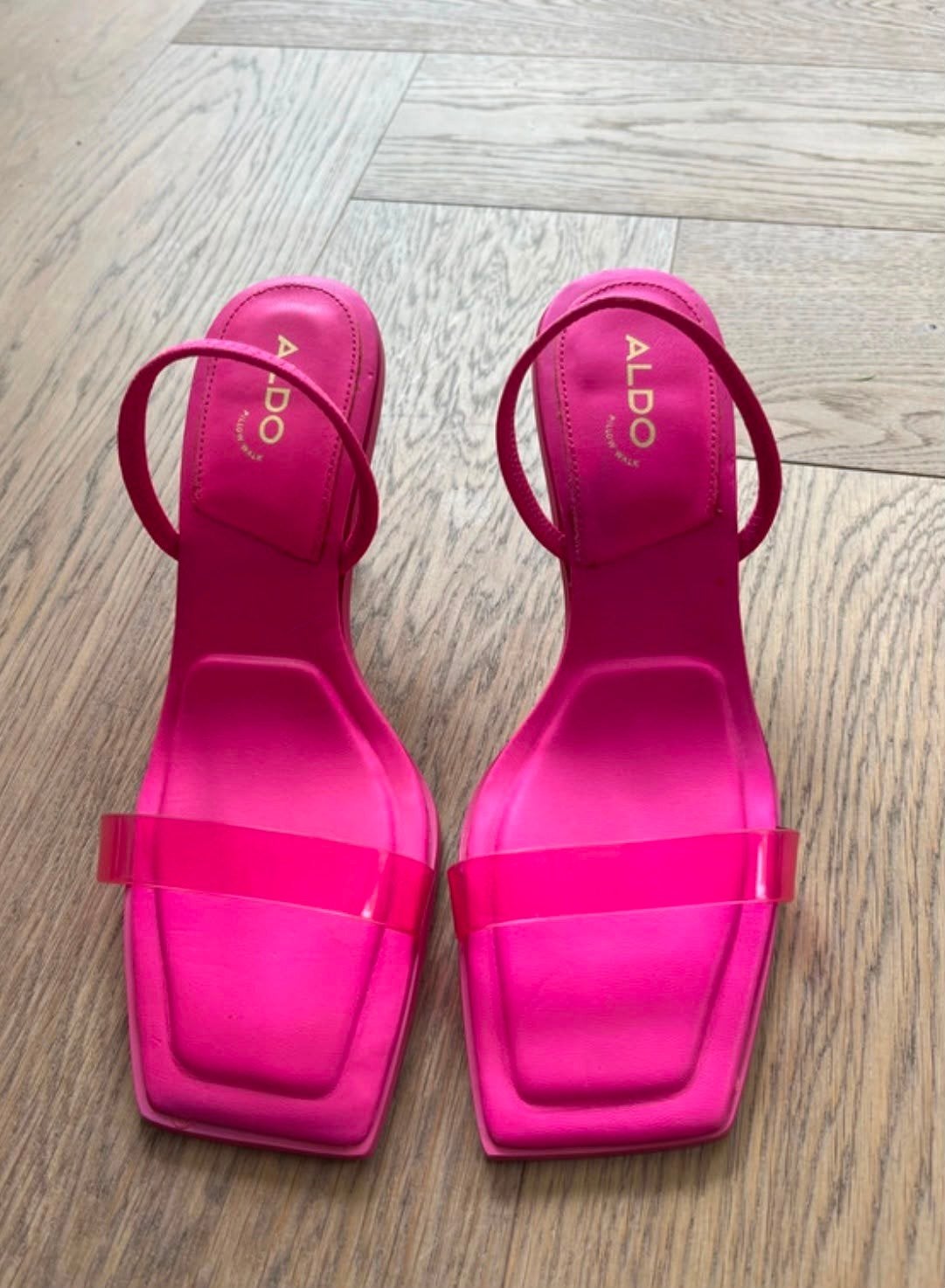 Aldo roze hakken maat 38, Pumps, Ophalen of Verzenden, Roze, Aldo