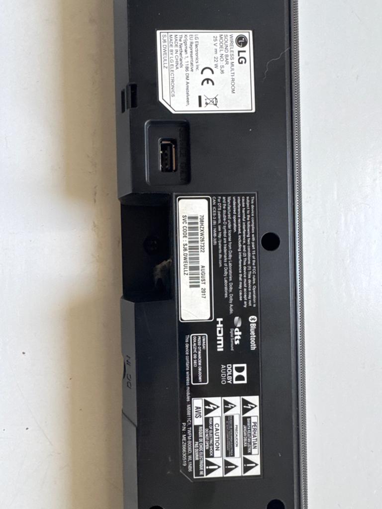 LG Soundbar met draadloze subwoofer - Uitstekende staat, Ophalen of Verzenden, Bluetooth, Gebruikt