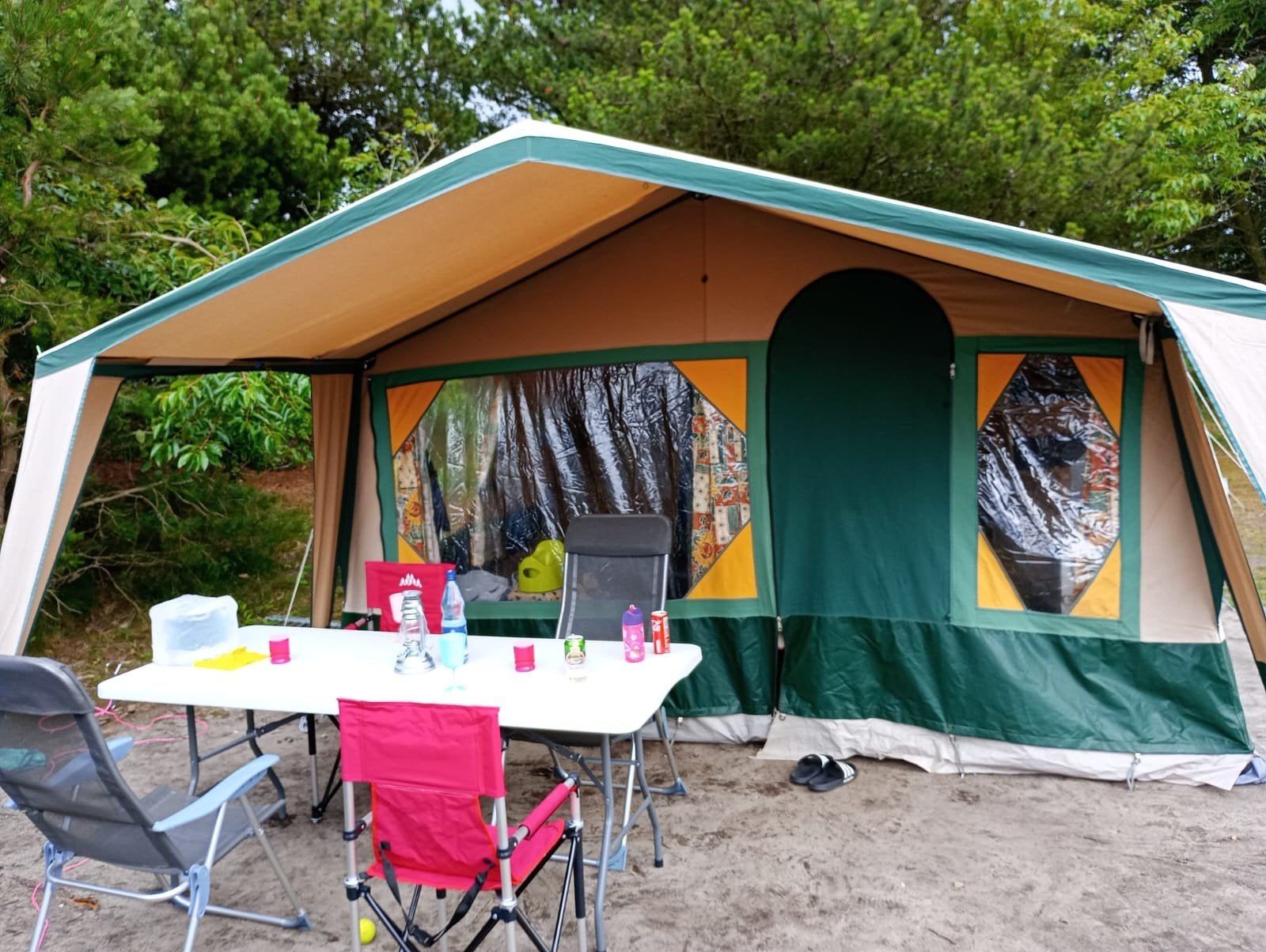 Conway the mirage gezinsvouwwagen te koop met  cabanon tent, Ophalen, Gebruikt, Tot en met 6