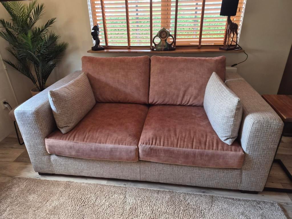 Comfortabele lounge tweepersoonsbank - Zo goed als nieuw, Ophalen, Modern, Comfortabel, 150 tot 200 cm, Tweepersoons