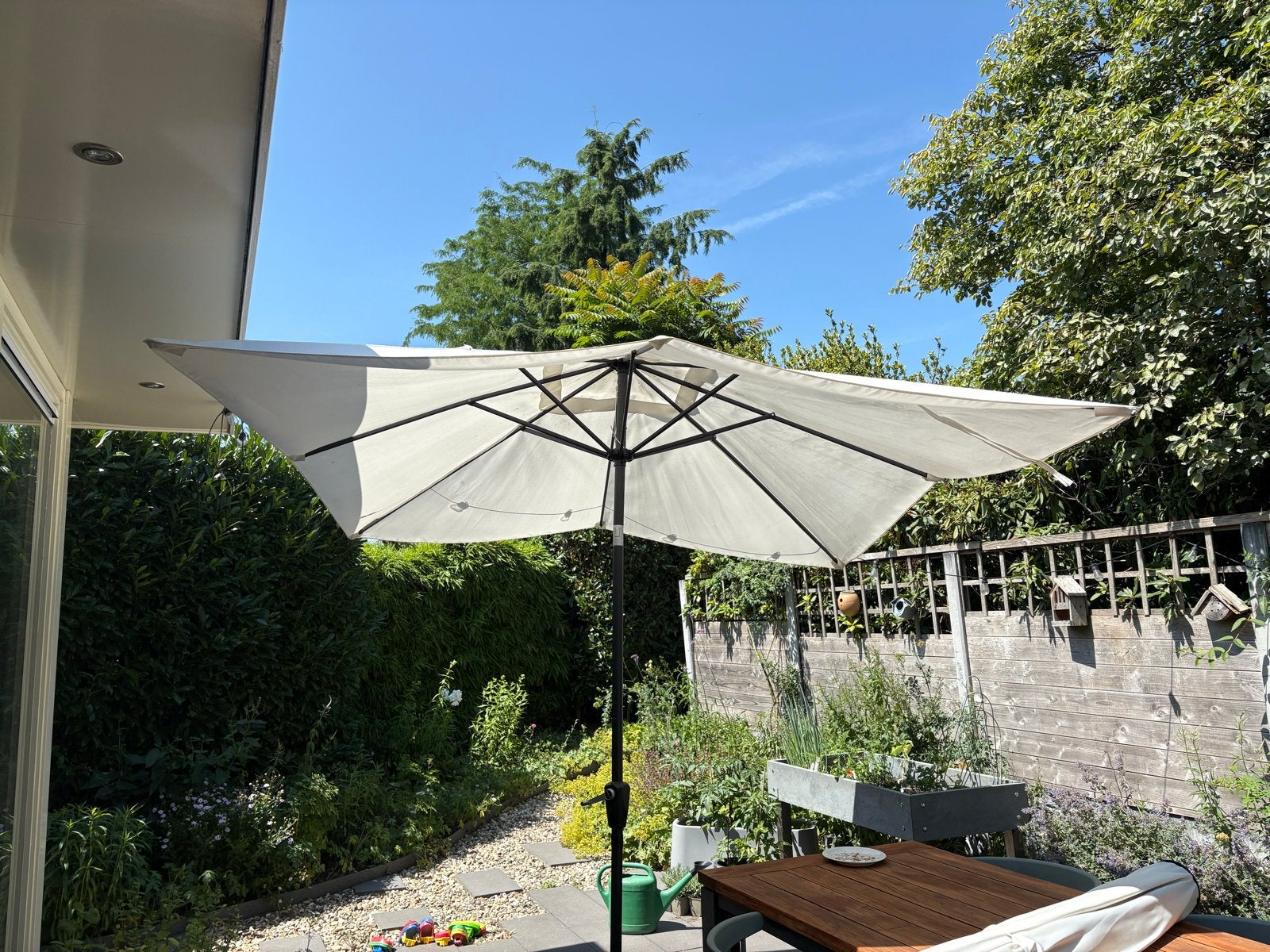 Platinum zweefparasol, wit, 2x2 meter, Ophalen, Gebruikt, Kantelbaar, 2 tot 3 meter