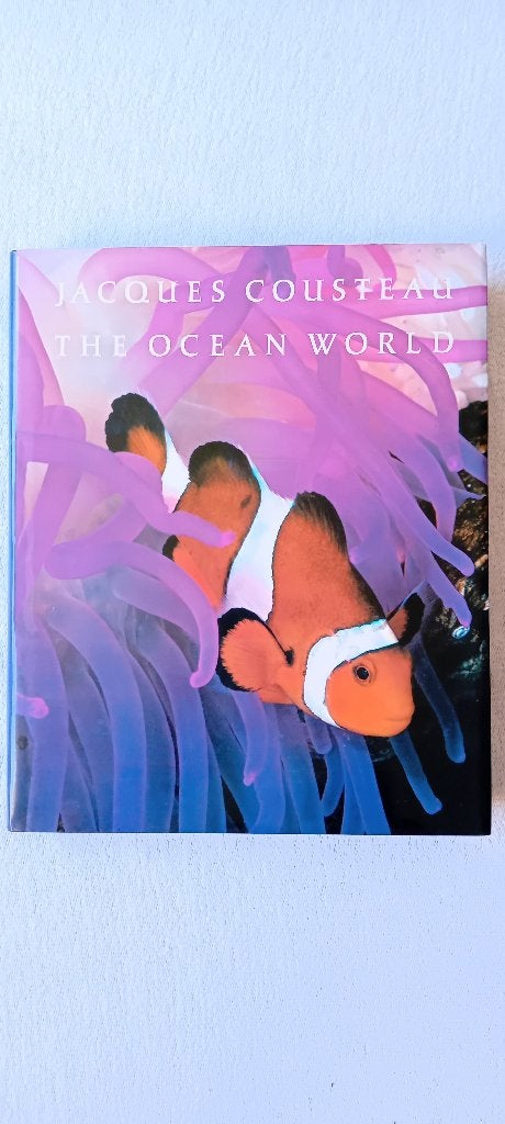 Jacques Cousteau. The Ocean World, Jacques Costeau, Ophalen of Verzenden, Zo goed als nieuw, Overige onderwerpen