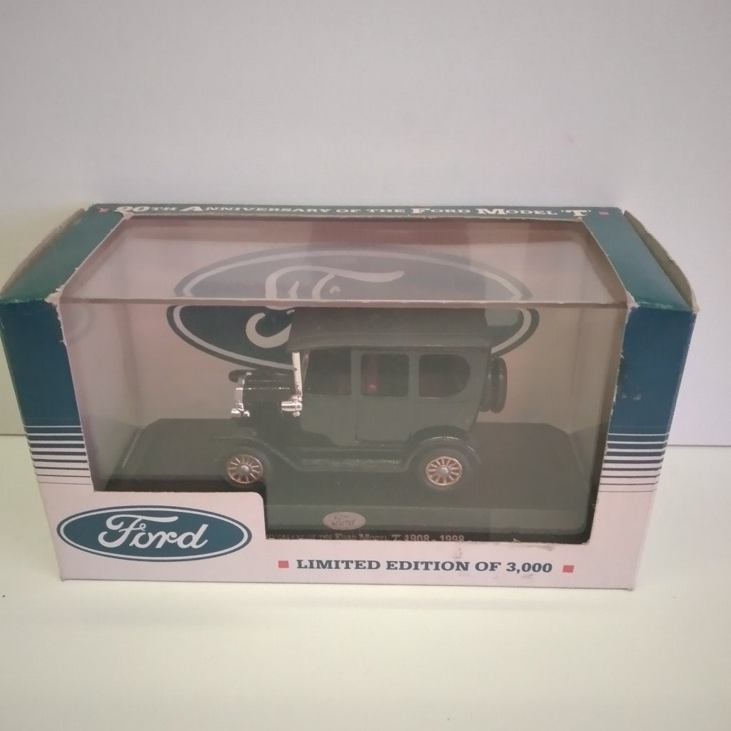 Ford Model T (90th Anniversary) - Limited Edition, Hobby en Vrije tijd, Modelauto's | 1:43, Ophalen of Verzenden, Zo goed als nieuw