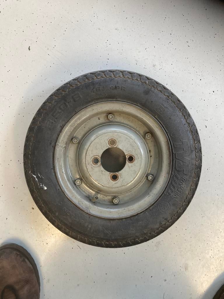 Bajaj oldtimer scooter wiel (wielmaat 3.50-8), Ophalen of Verzenden, Gebruikt, Overige typen