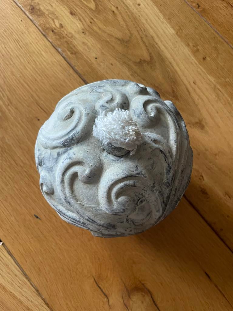 Decoratieve olielamp met sierlijke patronen, Overige materialen, Gebruikt, Ophalen of Verzenden, Grijs
