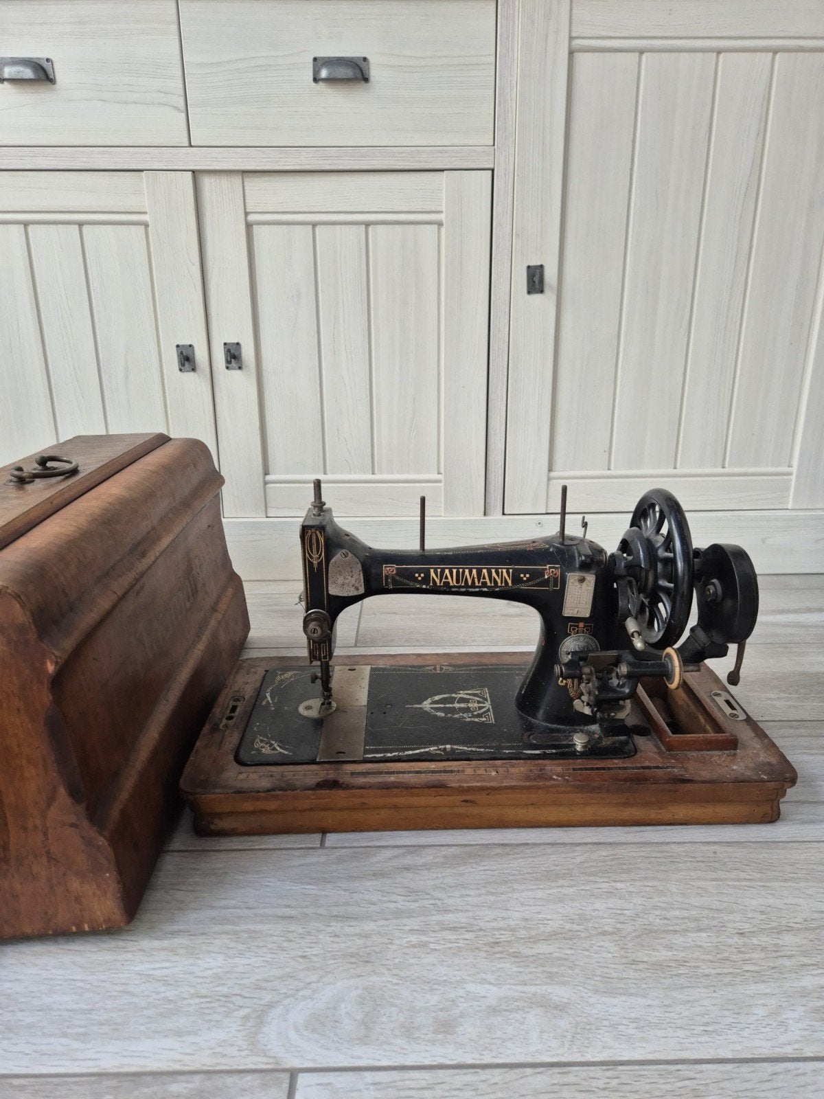 Naaimachine Antiek, Ophalen