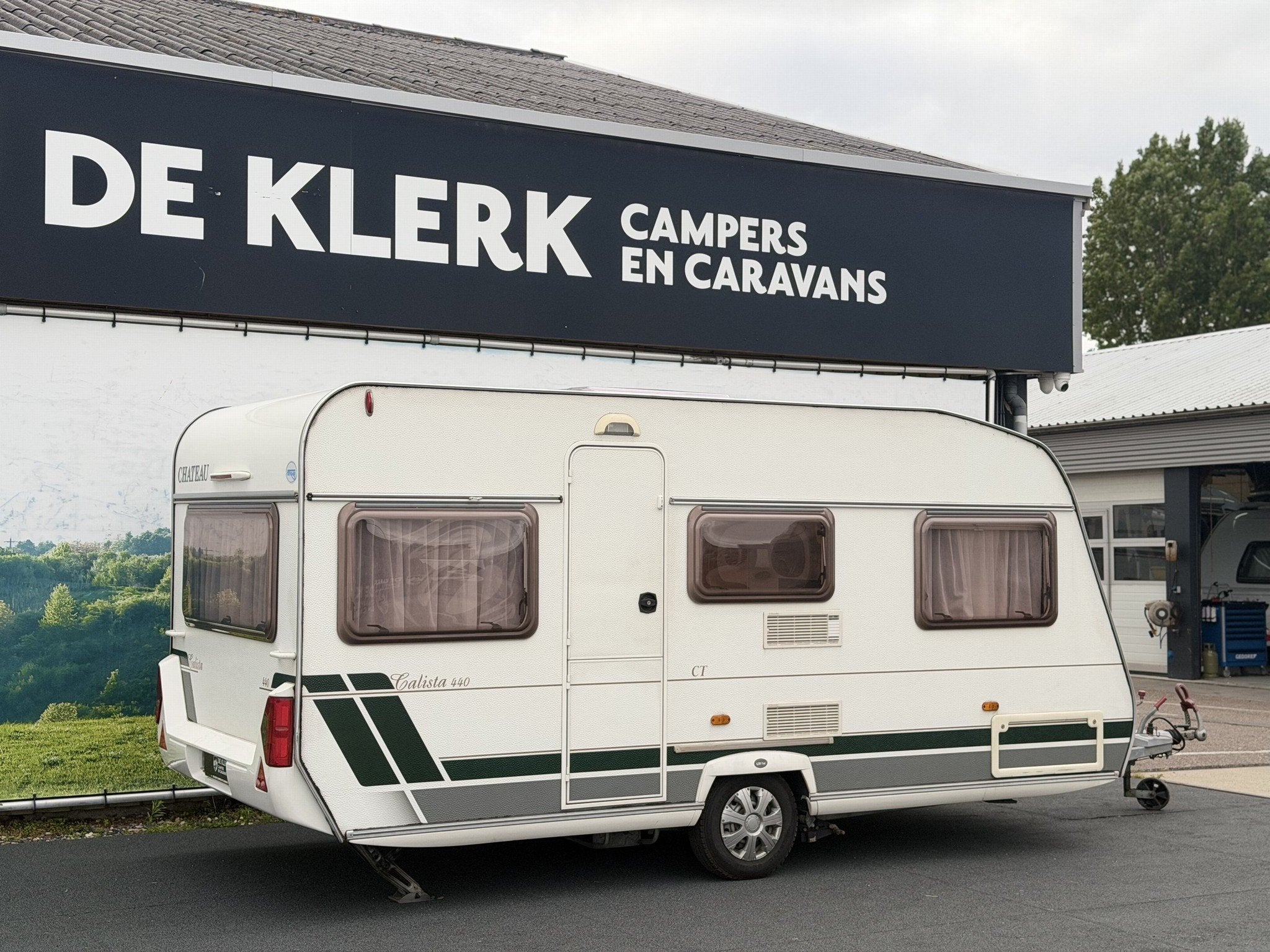 Chateau CALISTA 440 UF (bj 2002), Caravans en Kamperen, Chateau, Bedrijf, 750 - 1000 kg, Info@deklerkcaravans.nl