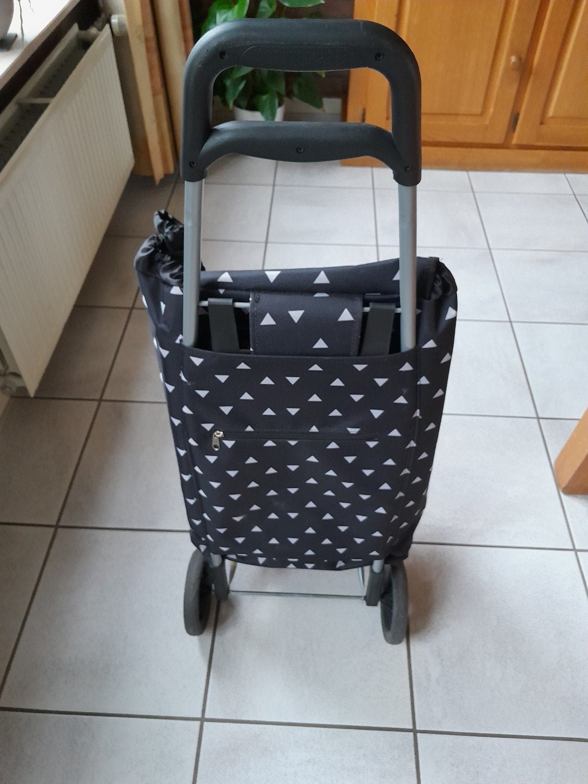 Winkelkarretje/koeltas, Minder dan 40 cm, Nieuw, 55 tot 75 cm, Minder dan 20 cm